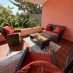 Villa Lovely 5 Min Walk To The Beach, 3 Bedrooms Ample Outdoor Relax And Wifi Capitana