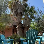 Lovely 5 Min Walk To The Beach, 3 Bedrooms Ample Outdoor Relax And Wifi *