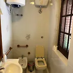 Lovely 5 Min Walk To The Beach, 3 Bedrooms Ample Outdoor Relax And Wifi Villa