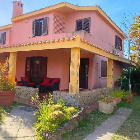 Lovely 5 Min Walk To The Beach, 3 Bedrooms Ample Outdoor Relax And Wifi Villa *