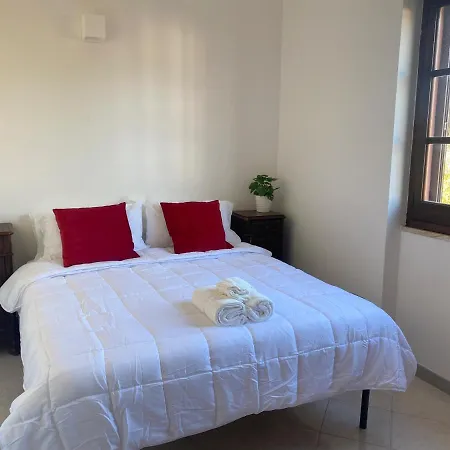 Lovely 5 Min Walk To The Beach, 3 Bedrooms Ample Outdoor Relax And Wifi