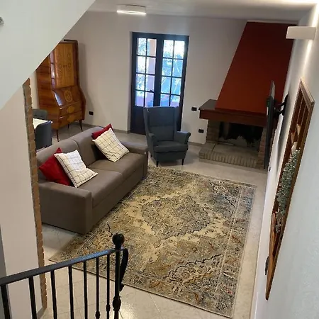 Lovely 5 Min Walk To The Beach, 3 Bedrooms Ample Outdoor Relax And Wifi Villa
