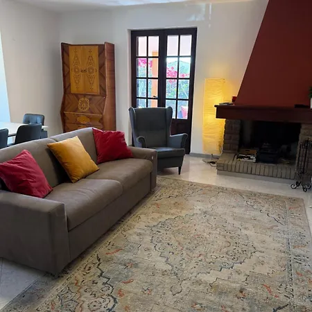 Lovely 5 Min Walk To The Beach, 3 Bedrooms Ample Outdoor Relax And Wifi