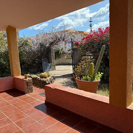Lovely 5 Min Walk To The Beach, 3 Bedrooms Ample Outdoor Relax And Wifi Villa *