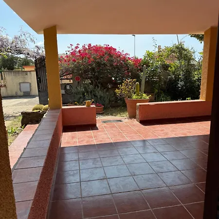 Villa Lovely 5 Min Walk To The Beach, 3 Bedrooms Ample Outdoor Relax And Wifi *