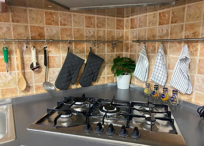 Lovely 5 Min Walk To The Beach, 3 Bedrooms Ample Outdoor Relax And Wifi Villa